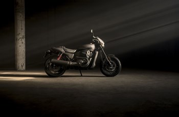 Harley-Davidson Street Rod 2017 - Bild 17